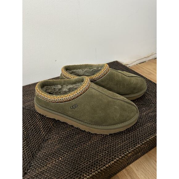UGG tasman 5955-BTOL olive green womens size wool slipper Size 8 - Picture 1 of 10